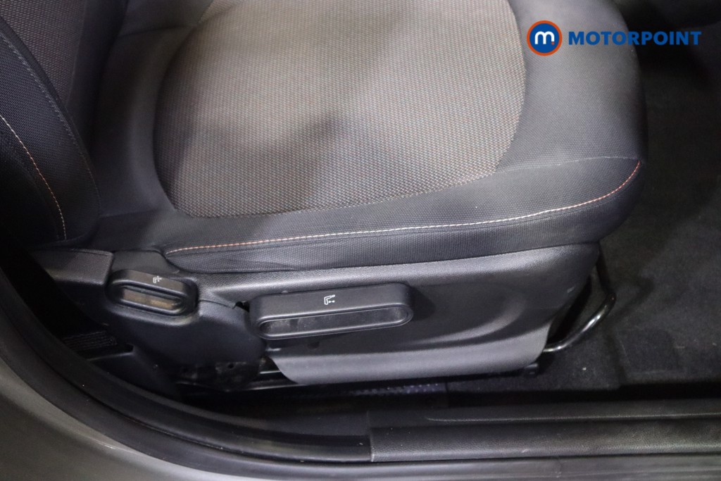 Mini Hatchback Cooper Classic Automatic Petrol Hatchback - Stock Number (1591262) - 15th supplementary image