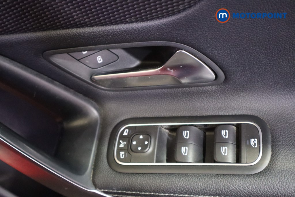 Mercedes-Benz A Class Sport Automatic Diesel Hatchback - Stock Number (1591387) - 11th supplementary image