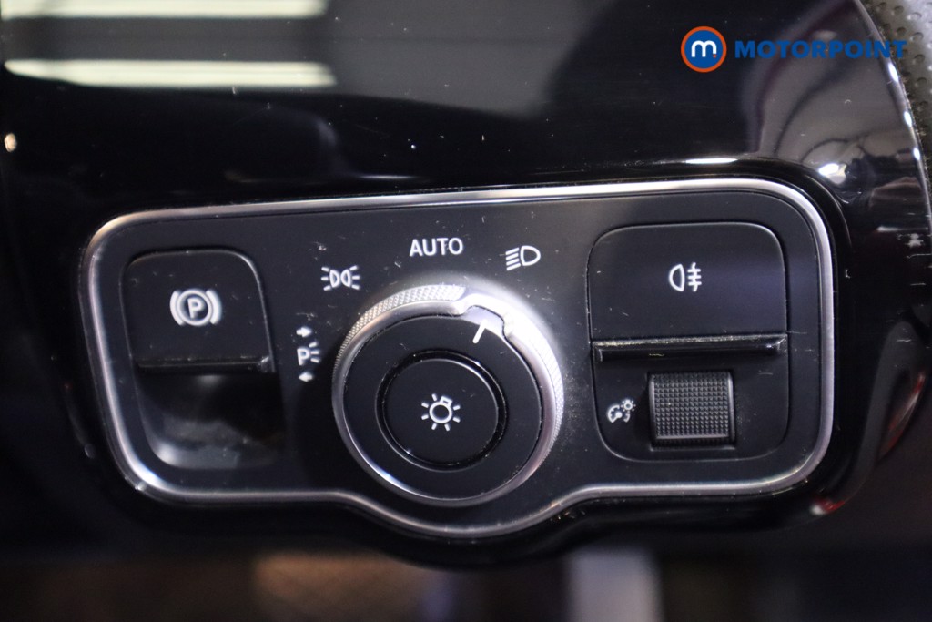 Mercedes-Benz A Class Sport Automatic Diesel Hatchback - Stock Number (1591387) - 13th supplementary image