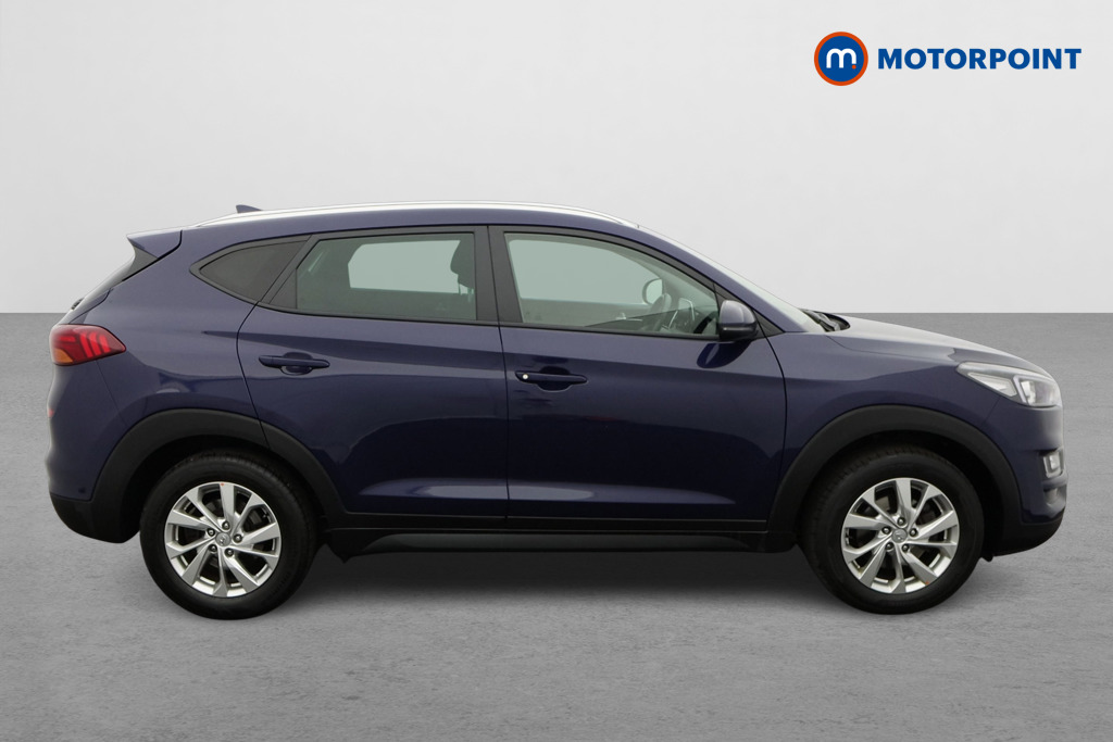 Hyundai Tucson Se Nav Automatic Diesel SUV - Stock Number (1591430) - Drivers side