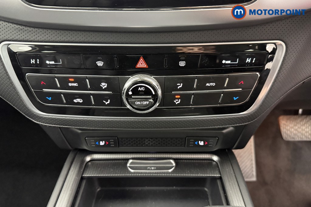 Ssangyong Rexton Ultimate Automatic Diesel SUV - Stock Number (1591439) - 11th supplementary image