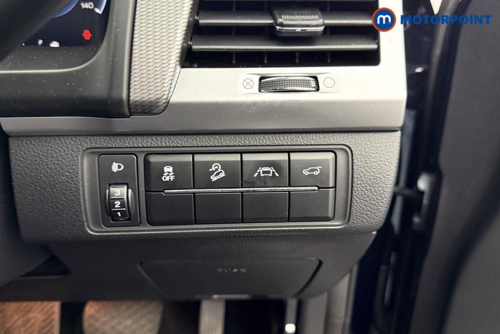 Ssangyong Rexton Ultimate Automatic Diesel SUV - Stock Number (1591439) - 17th supplementary image