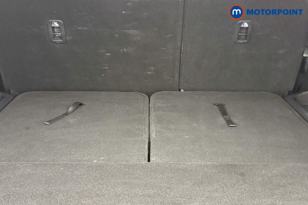 Ssangyong Rexton Ultimate Automatic Diesel SUV - Stock Number (1591439) - 25th supplementary image