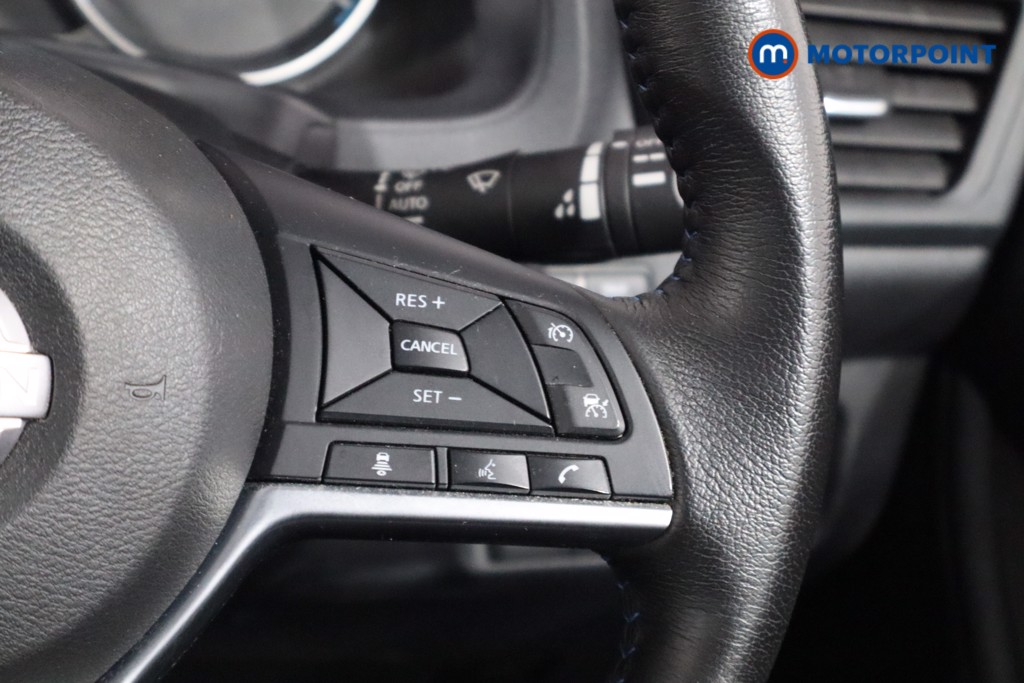 Nissan Leaf Acenta Automatic Electric Hatchback - Stock Number (1591455) - 8th supplementary image