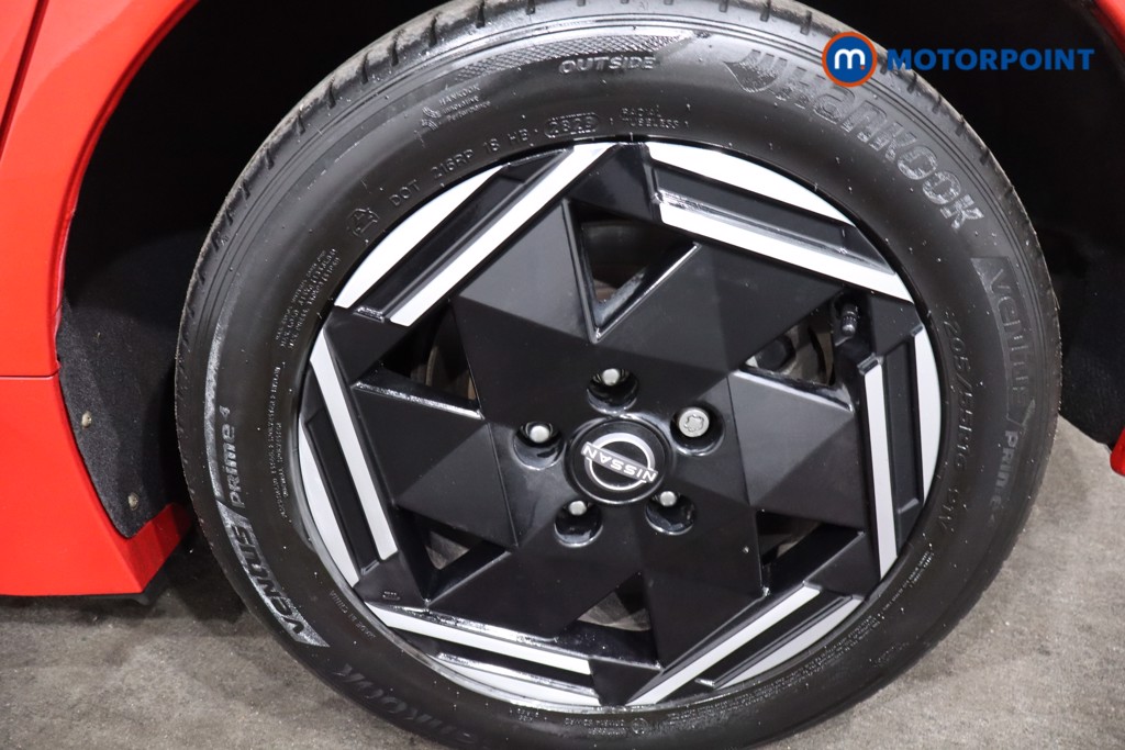 Nissan Leaf Acenta Automatic Electric Hatchback - Stock Number (1591455) - 12th supplementary image