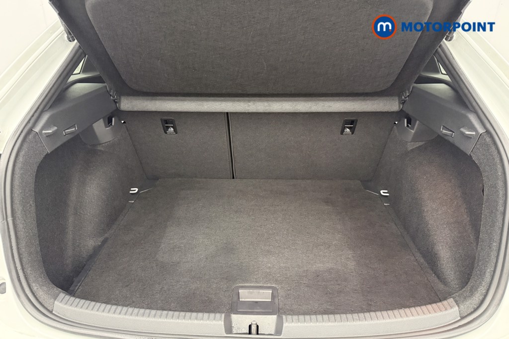 Volkswagen Taigo R-Line Manual Petrol SUV - Stock Number (1591498) - 19th supplementary image