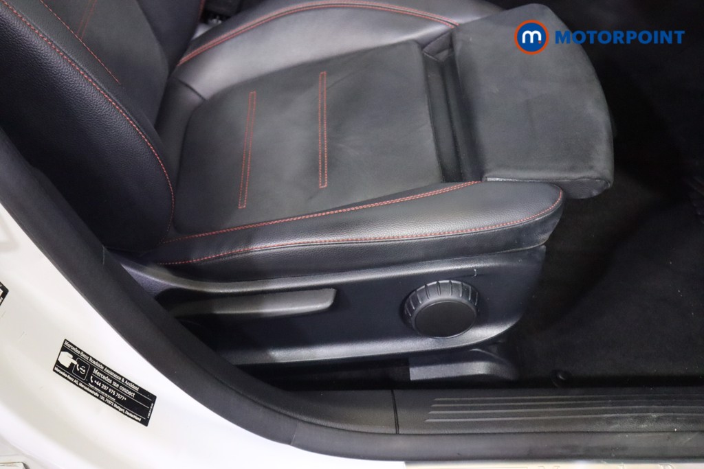 Mercedes-Benz A Class Amg Line Automatic Petrol Plug-In Hybrid Hatchback - Stock Number (1591561) - 18th supplementary image