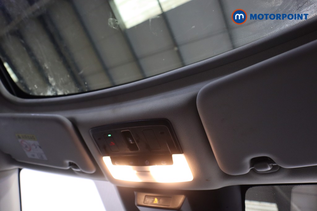 Nissan Qashqai N-Connecta Manual Petrol SUV - Stock Number (1591613) - 9th supplementary image