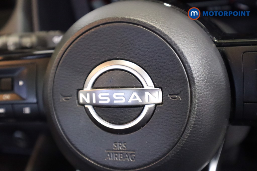 Nissan Qashqai N-Connecta Manual Petrol SUV - Stock Number (1591613) - 15th supplementary image
