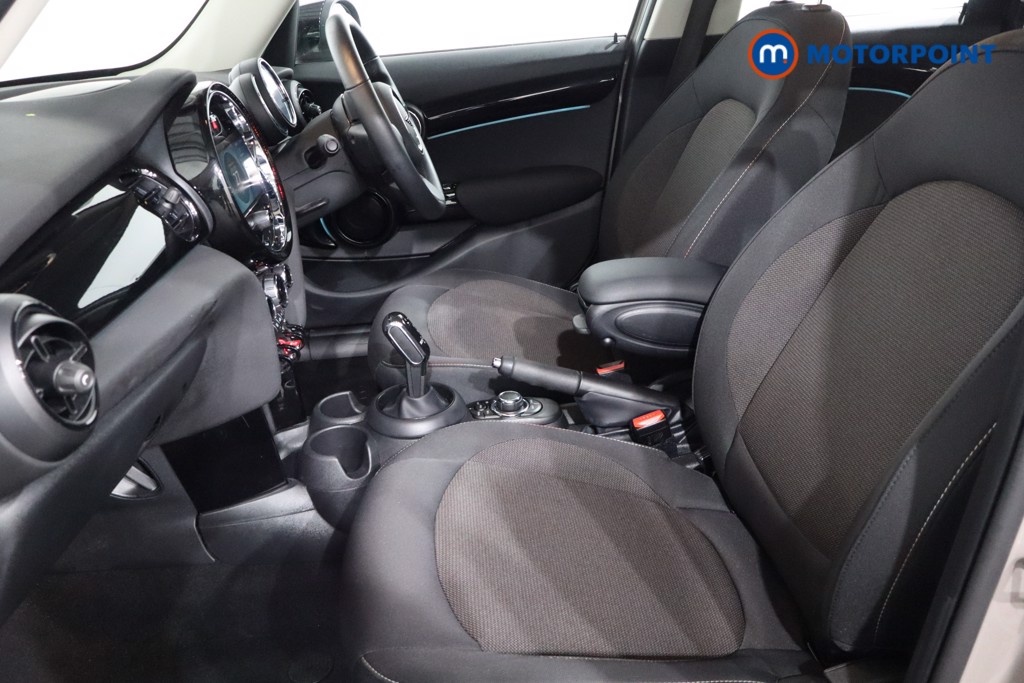 Mini Hatchback Cooper Classic Automatic Petrol Hatchback - Stock Number (1591764) - 4th supplementary image