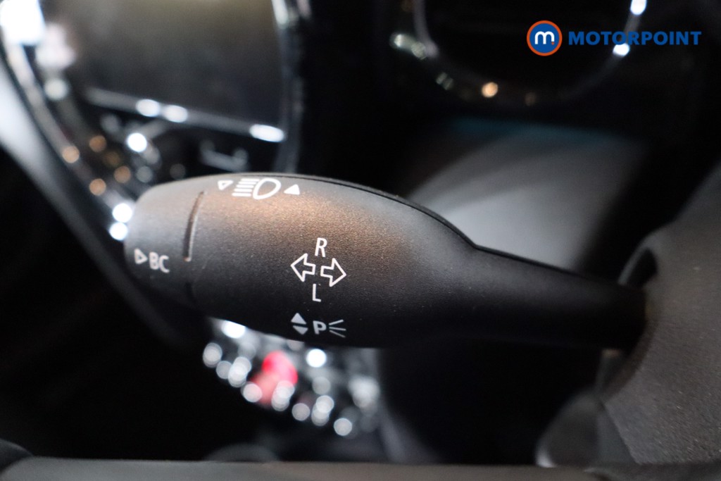 Mini Hatchback Cooper Classic Automatic Petrol Hatchback - Stock Number (1591764) - 20th supplementary image