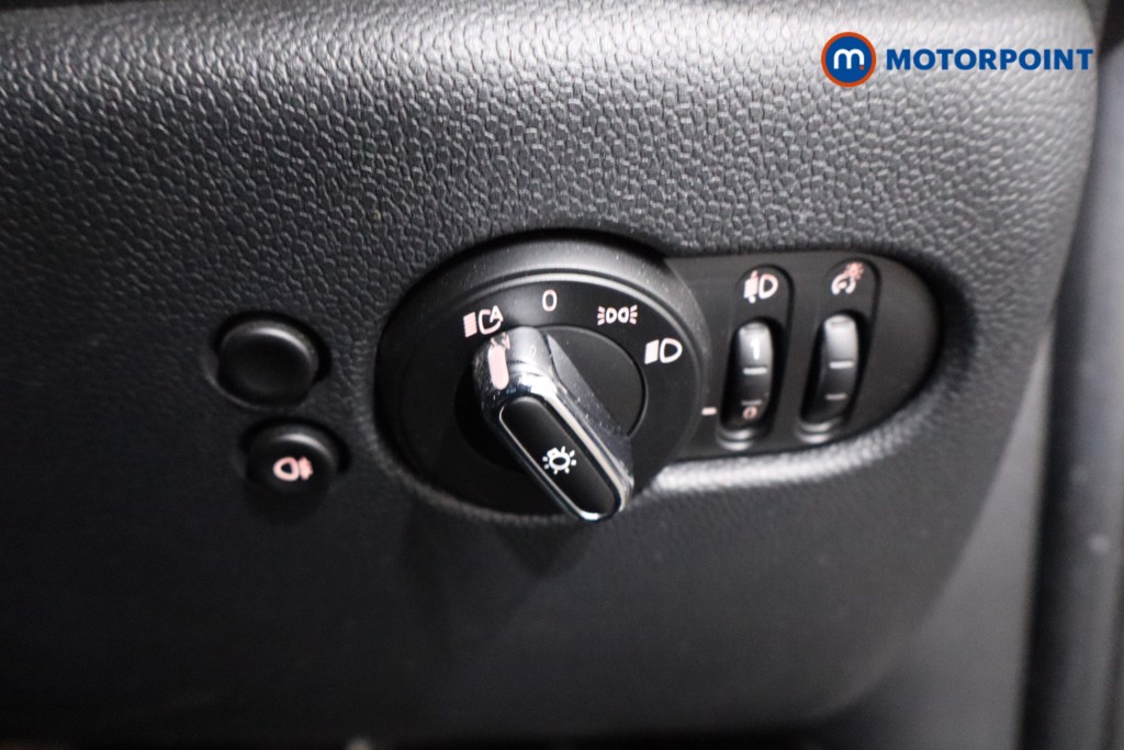 Mini Hatchback Cooper Classic Automatic Petrol Hatchback - Stock Number (1591764) - 21st supplementary image