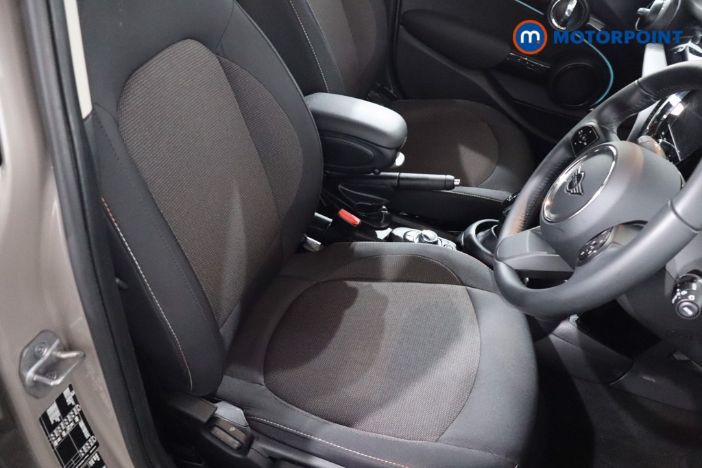 Mini Hatchback Cooper Classic Automatic Petrol Hatchback - Stock Number (1591764) - 26th supplementary image