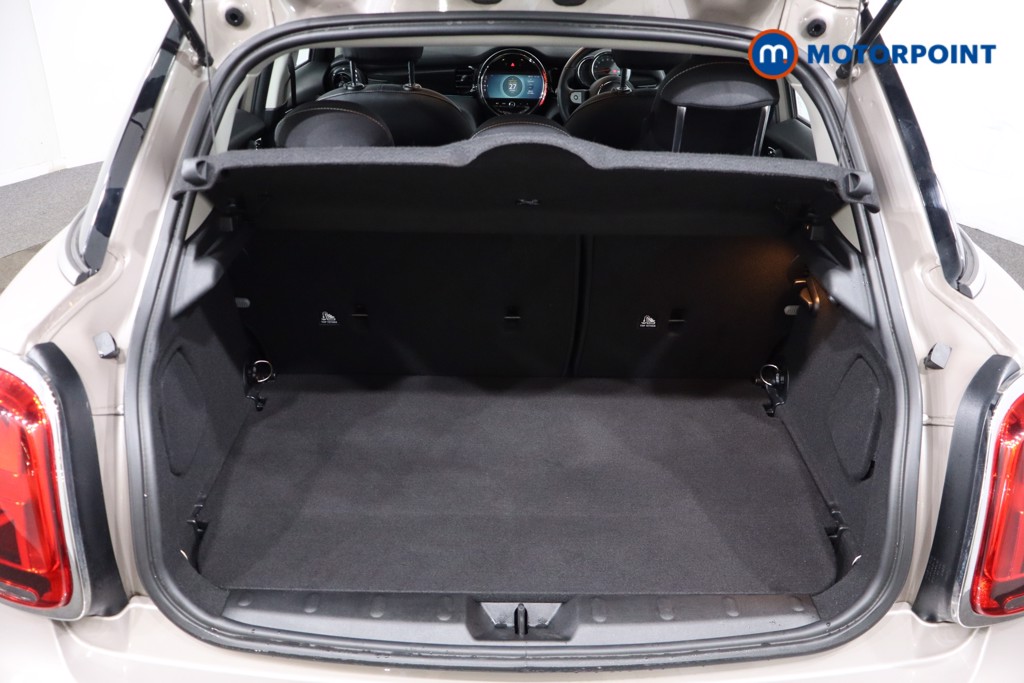 Mini Hatchback Cooper Classic Automatic Petrol Hatchback - Stock Number (1591764) - 38th supplementary image