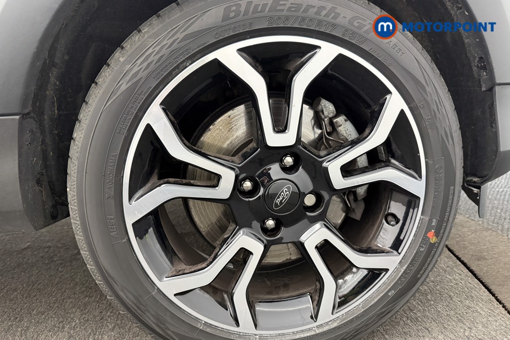 Ford Ecosport Active Manual Petrol SUV - Stock Number (1591800) - 11th supplementary image