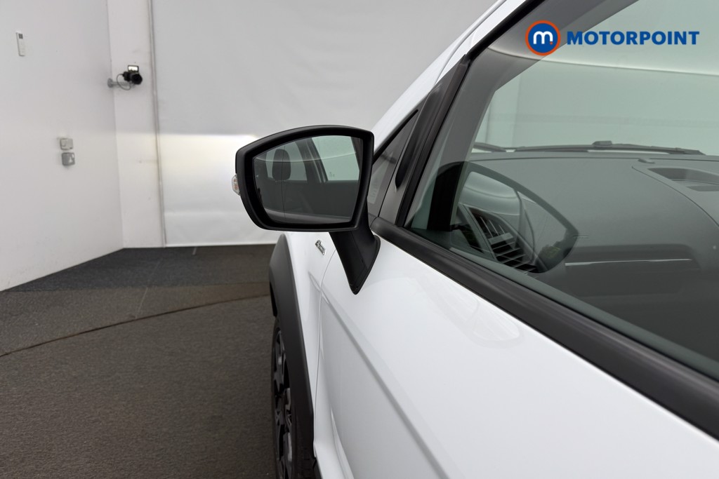 Ford Ecosport Active Manual Petrol SUV - Stock Number (1591800) - 29th supplementary image