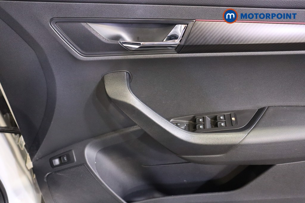 Skoda Karoq Sport Line Automatic Petrol SUV - Stock Number (1591939) - 9th supplementary image