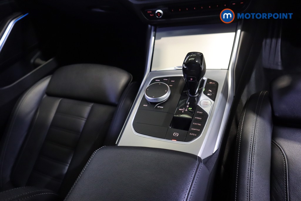BMW 3 Series M Sport Automatic Petrol Plug-In Hybrid Saloon - Stock Number (1591945) - 6th supplementary image