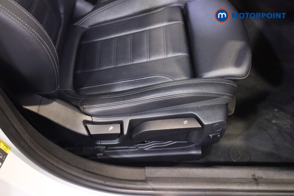 BMW 3 Series M Sport Automatic Petrol Plug-In Hybrid Saloon - Stock Number (1591945) - 17th supplementary image