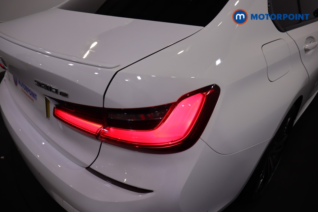 BMW 3 Series M Sport Automatic Petrol Plug-In Hybrid Saloon - Stock Number (1591945) - 28th supplementary image