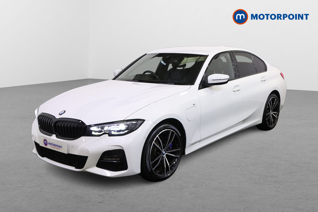 BMW 3 Series M Sport Automatic Petrol Plug-In Hybrid Saloon - Stock Number (1591945) - Passenger side front corner