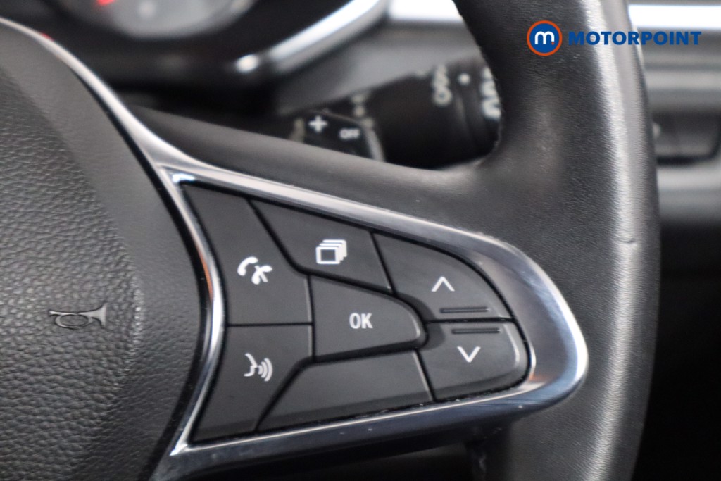 Renault Captur Iconic Automatic Petrol SUV - Stock Number (1592081) - 8th supplementary image