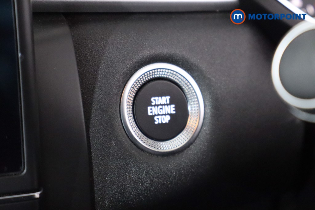 Renault Captur Iconic Automatic Petrol SUV - Stock Number (1592081) - 13th supplementary image