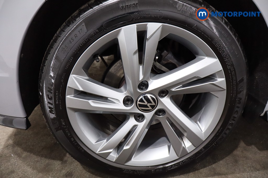 Volkswagen Golf R-Line Manual Petrol Hatchback - Stock Number (1592101) - 9th supplementary image