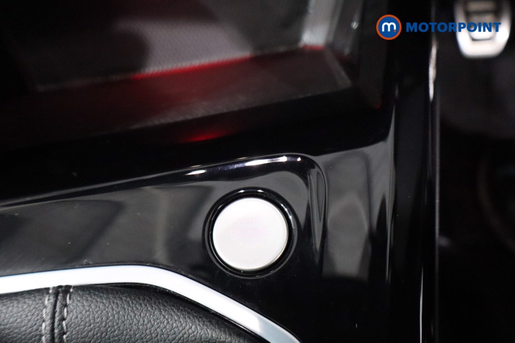 Volkswagen Golf R-Line Manual Petrol Hatchback - Stock Number (1592101) - 13th supplementary image