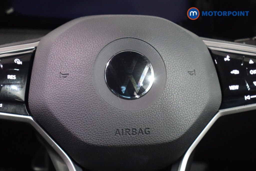 Volkswagen Golf R-Line Manual Petrol Hatchback - Stock Number (1592101) - 17th supplementary image