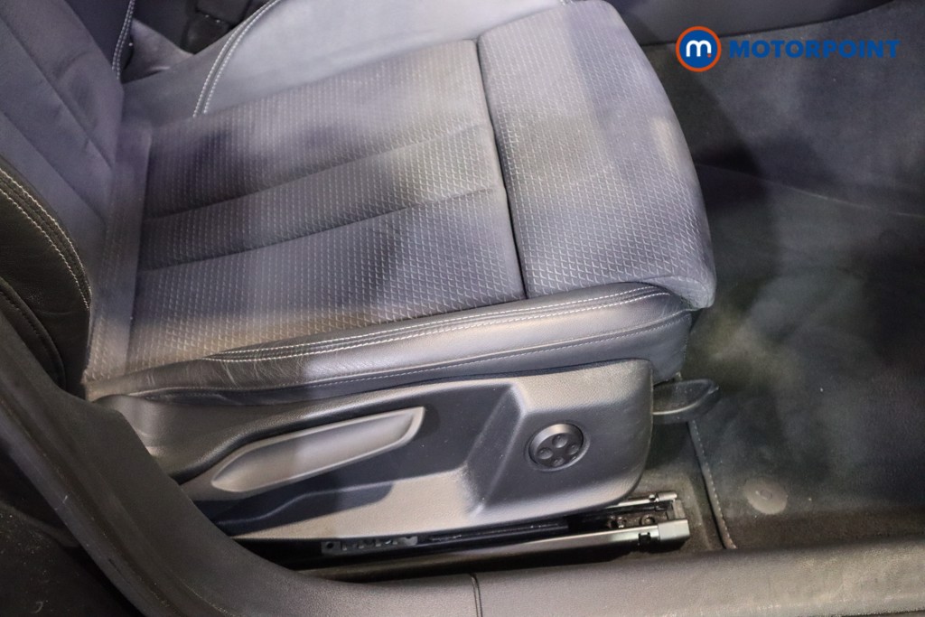 Audi A4 Black Edition Automatic Petrol Saloon - Stock Number (1592141) - 17th supplementary image