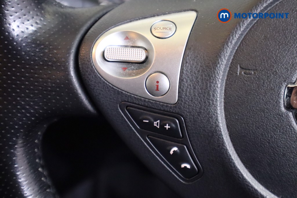 Nissan Juke N-Connecta Manual Petrol SUV - Stock Number (1592263) - 17th supplementary image