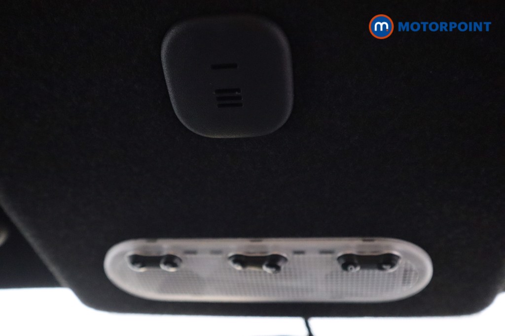 Nissan Juke N-Connecta Manual Petrol SUV - Stock Number (1592263) - 24th supplementary image