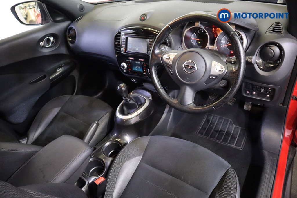 Nissan Juke N-Connecta Manual Petrol SUV - Stock Number (1592263) - 1st supplementary image