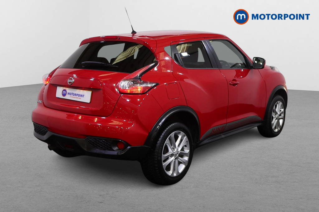 Nissan Juke N-Connecta Manual Petrol SUV - Stock Number (1592263) - Drivers side rear corner