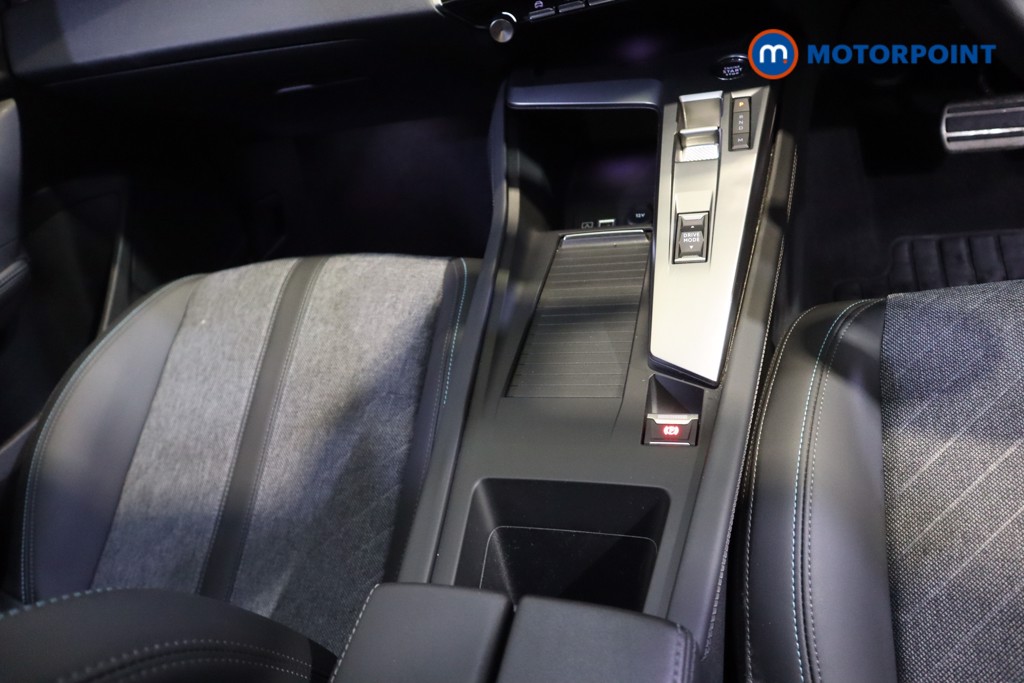 Peugeot 408 Allure Premium Automatic Petrol Hatchback - Stock Number (1592358) - 7th supplementary image