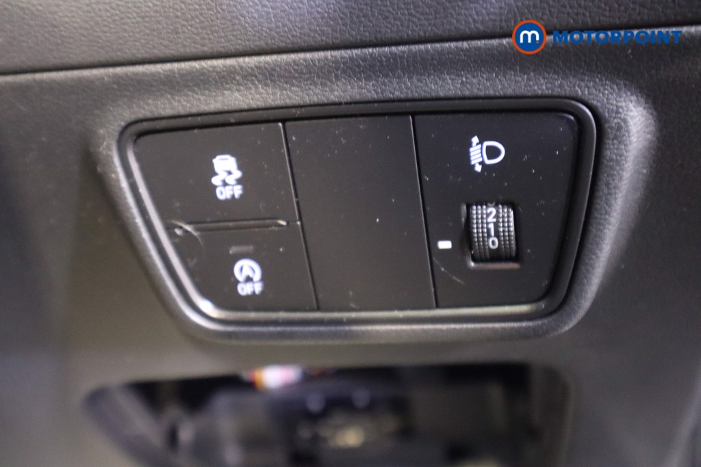 Hyundai Tucson Se Connect Manual Petrol SUV - Stock Number (1592480) - 12th supplementary image
