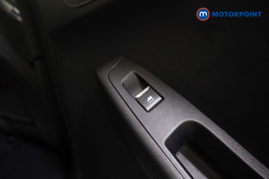 Ford Puma St-Line Manual Petrol SUV - Stock Number (1554596) - 17th supplementary image