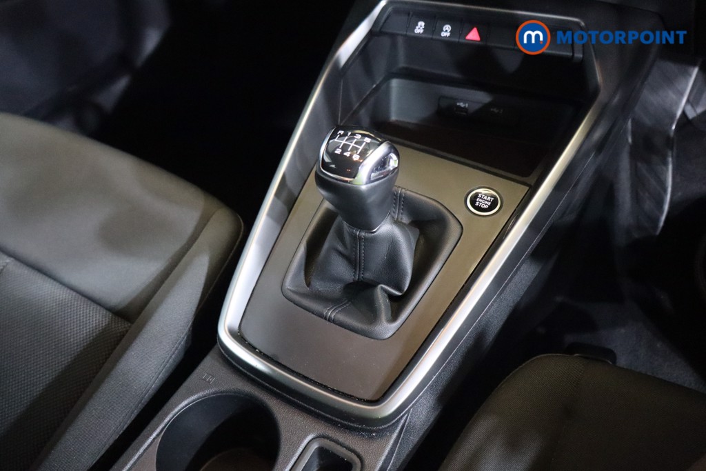 Audi A3 Technik Manual Petrol Hatchback - Stock Number (1570356) - 13th supplementary image