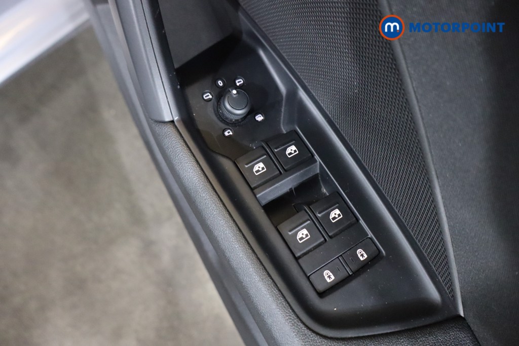 Audi A3 Technik Manual Petrol Hatchback - Stock Number (1570356) - 20th supplementary image