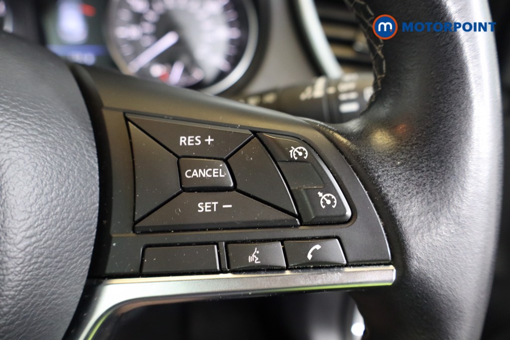 Nissan Qashqai N-Connecta Automatic Petrol SUV - Stock Number (1571167) - 15th supplementary image