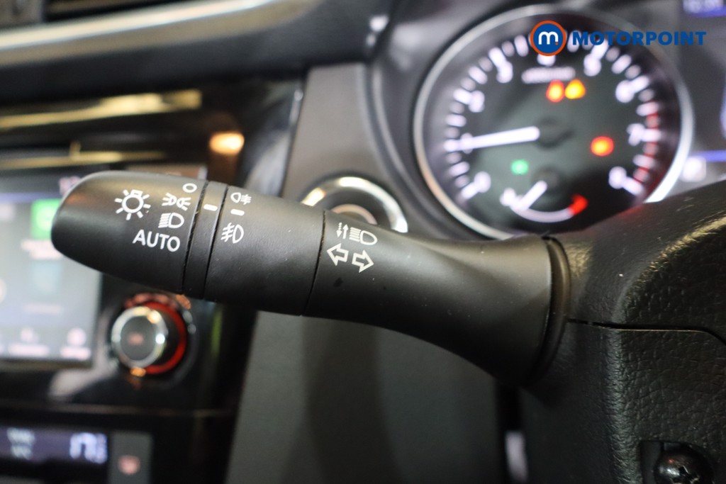 Nissan Qashqai N-Connecta Automatic Petrol SUV - Stock Number (1571167) - 16th supplementary image