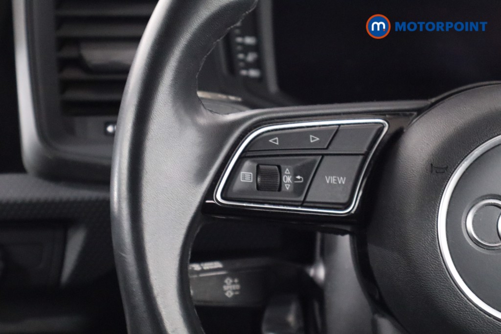 Audi A1 Technik Manual Petrol Hatchback - Stock Number (1572444) - 7th supplementary image