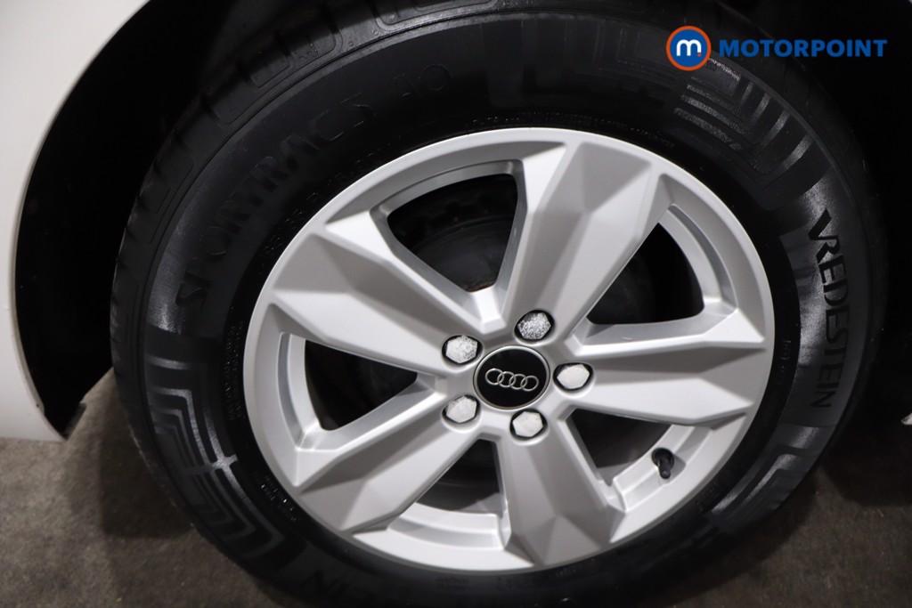 Audi A1 Technik Manual Petrol Hatchback - Stock Number (1572444) - 9th supplementary image