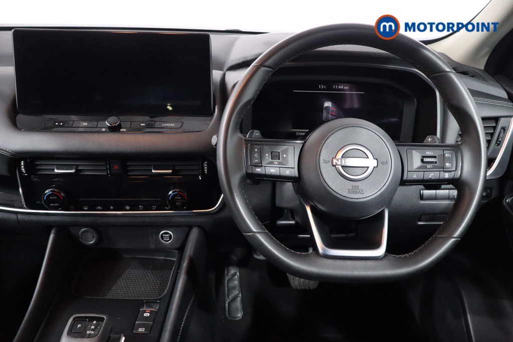 Nissan Qashqai N-Connecta Automatic Petrol SUV - Stock Number (1575564) - 3rd supplementary image