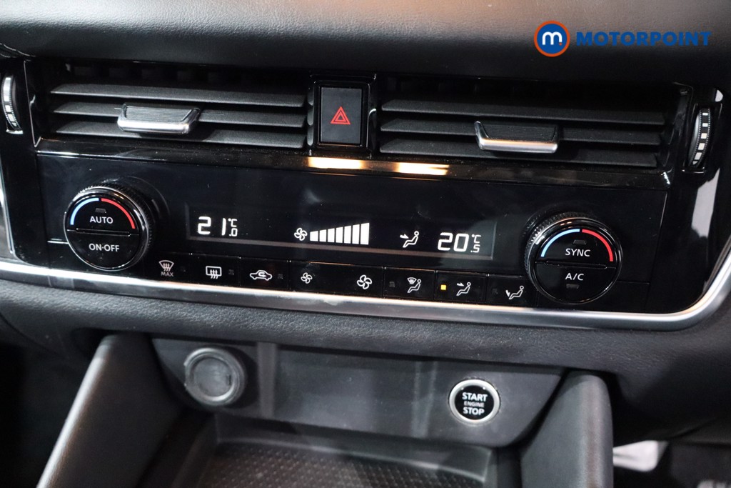 Nissan Qashqai N-Connecta Automatic Petrol SUV - Stock Number (1575564) - 17th supplementary image