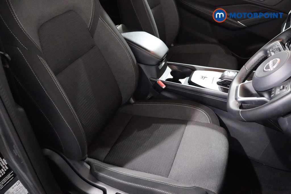 Nissan Qashqai N-Connecta Automatic Petrol SUV - Stock Number (1575564) - 24th supplementary image