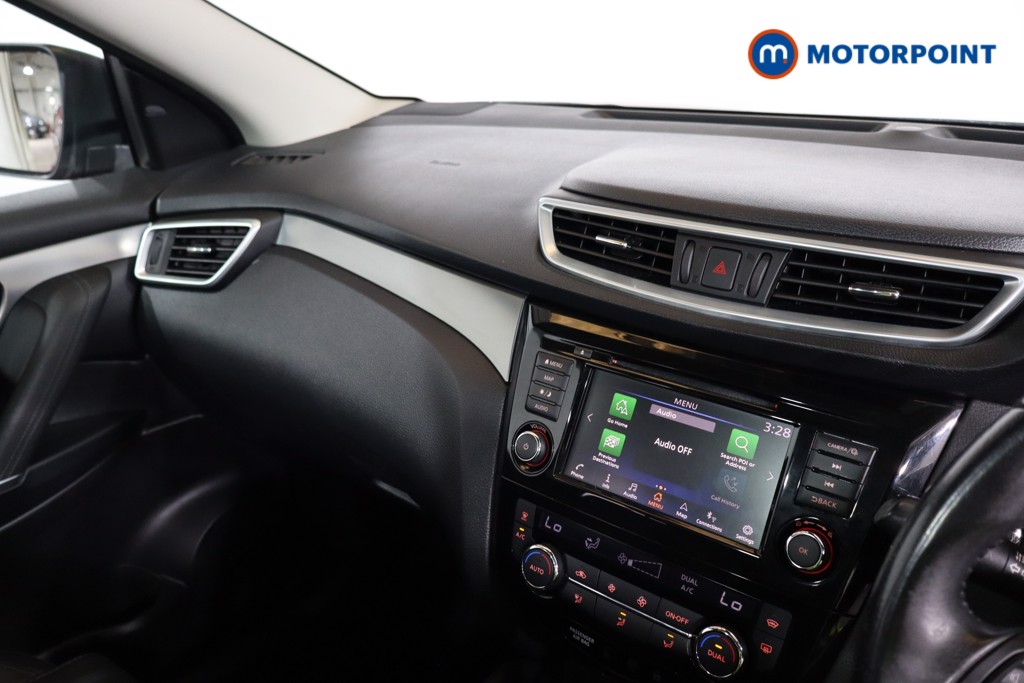 Nissan Qashqai Tekna Manual Petrol SUV - Stock Number (1575858) - 3rd supplementary image