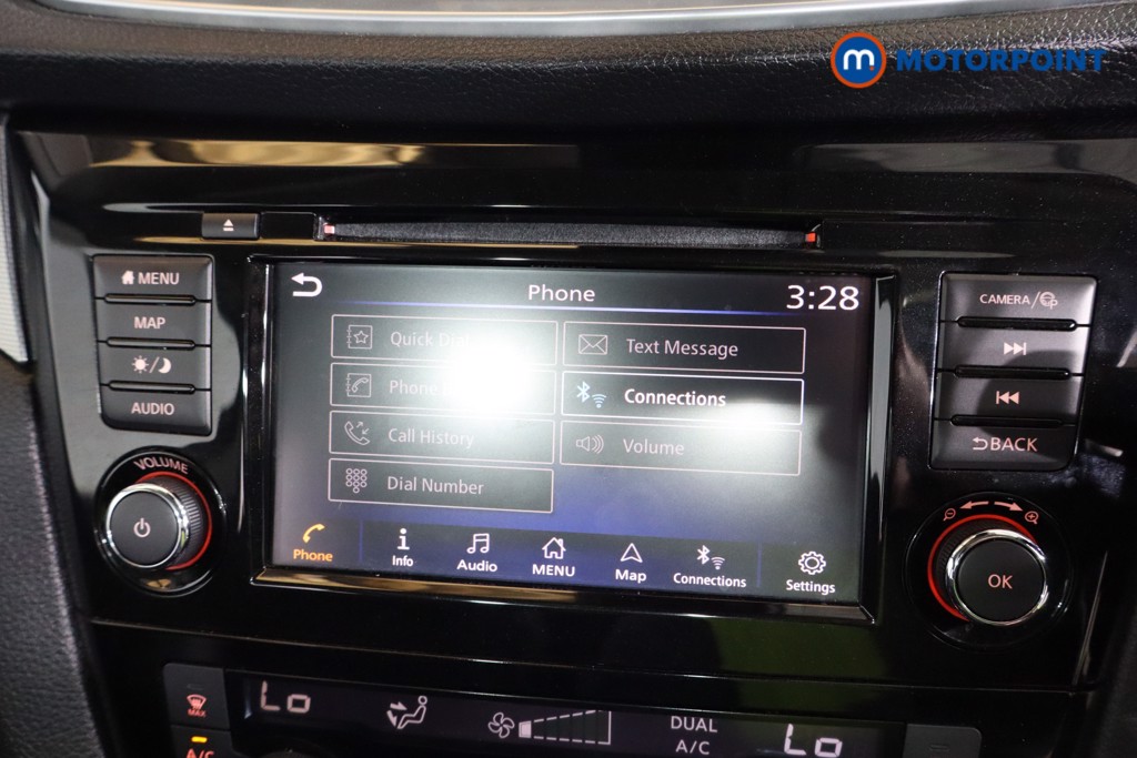 Nissan Qashqai Tekna Manual Petrol SUV - Stock Number (1575858) - 5th supplementary image