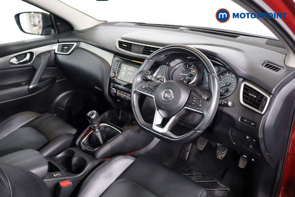 Nissan Qashqai Tekna Manual Petrol SUV - Stock Number (1575858) - 1st supplementary image